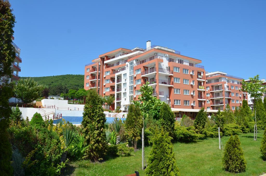 Single Private Apartments In Marina View Fort Beach Sveti Vlas Buitenkant foto